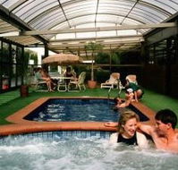 Elm Court Motel - Accommodation QLD