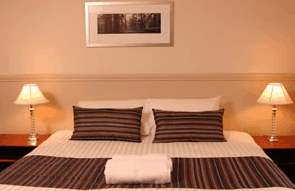 Bushy Lake Chalets - Accommodation QLD 1