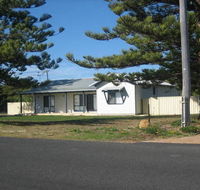 Busselton Beachfront - Accommodation QLD