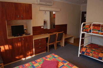 Acacia Motor Inn - Accommodation QLD 3