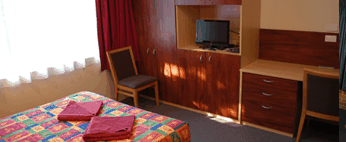 Acacia Motor Inn - Accommodation QLD 4
