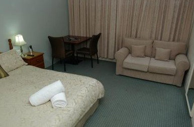 Best Western Cotswold Gardens - Accommodation QLD 4