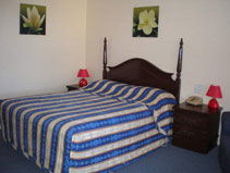 Hideaway Motor Inn - Accommodation QLD 1