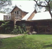 William Bay Country Cottages - Accommodation QLD