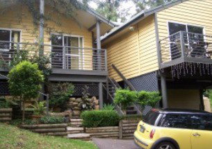 Ttwo Peaks Guesthouse - Accommodation QLD 0