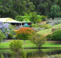 Pemberton Lavender and Berry Farm Cafe and Cottages - Accommodation QLD