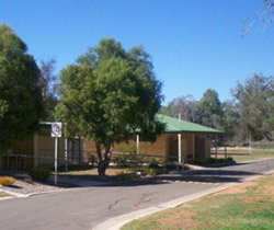 Balranald Caravan Park - Accommodation QLD 2