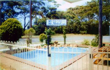 Palm Court Motel - Accommodation QLD 1