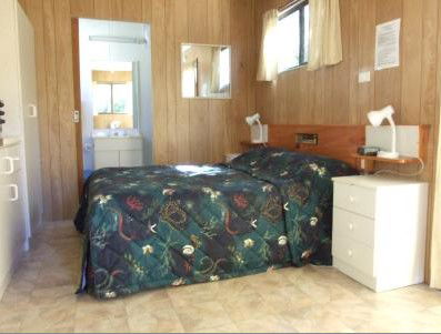 Shady Willows Caravan Park - Accommodation QLD 5