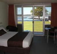 Zorba Motel - Accommodation QLD