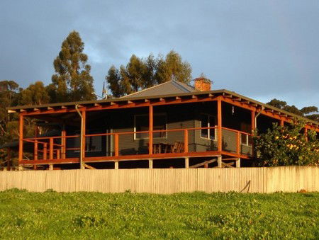 Diamond Tree Farm Stay - Accommodation QLD 1