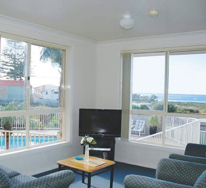 Captains Quarters - Accommodation QLD 2