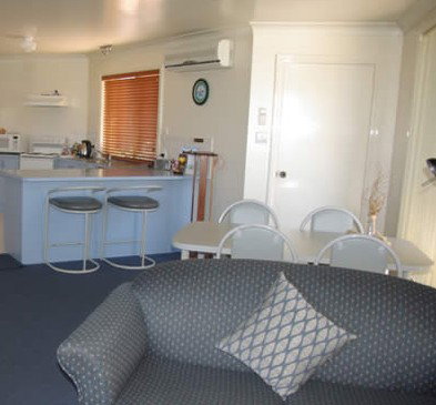 Captains Quarters - Accommodation QLD 4