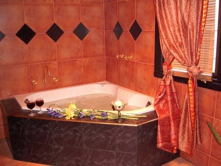 Golden Hearth Cottages - Accommodation QLD 1