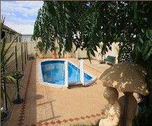 Outback Villas - Accommodation QLD 4