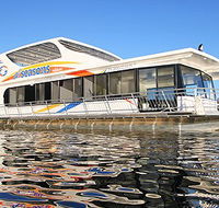 All Seasons Houseboats - Accommodation QLD