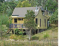 Mimosa Hill Wildflower Farm Cottages - Accommodation QLD 2