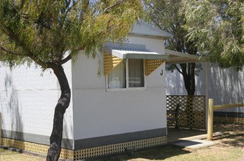 Bunbury Glade Caravan Park - Accommodation QLD 4
