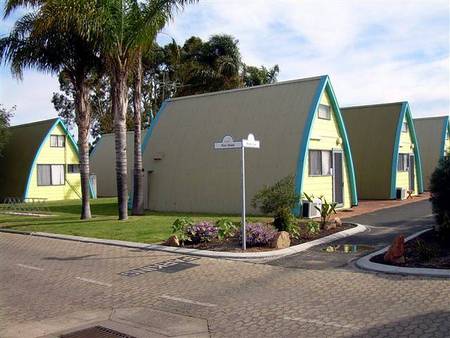 Bunbury Village - Accommodation QLD 1