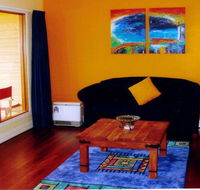 Esperance Beach House Esplanade Apartments - Accommodation QLD