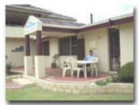 Sorrento Bluewater Cottage - Accommodation QLD 2
