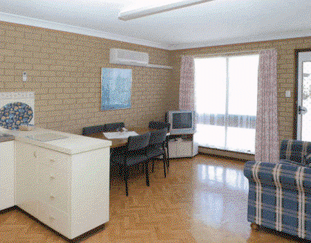 Port Denison Holiday Units - Accommodation QLD 1