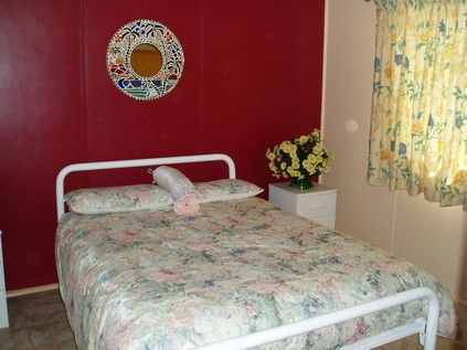 Parakeet Retreat - Accommodation QLD 3