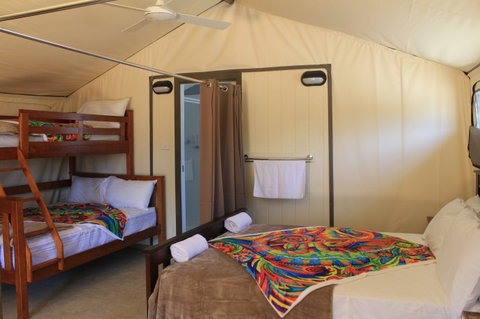 First Sun Holiday Park - Accommodation QLD 6