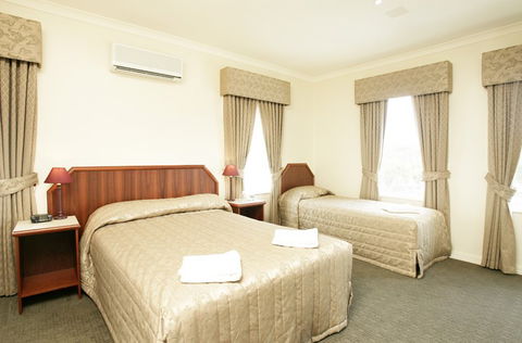 Bayswater Hotel - Accommodation QLD 3