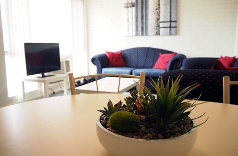Budget Apartments Como South Perth - Accommodation QLD 7