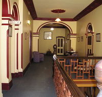 Shamrock Hotel - Accommodation QLD