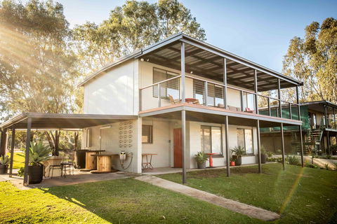 58 Pelican Point Via Morgan - Accommodation QLD 0