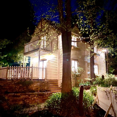 Aldgate Creek Cottage Bed & Breakfast - Accommodation QLD 1