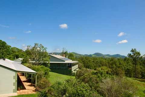 Amamoor Lodge - Accommodation QLD 0
