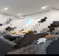 Avenue Hotel Canberra - Accommodation QLD