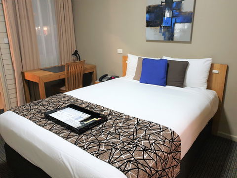Best Western Endeavour Motel - Accommodation QLD 2