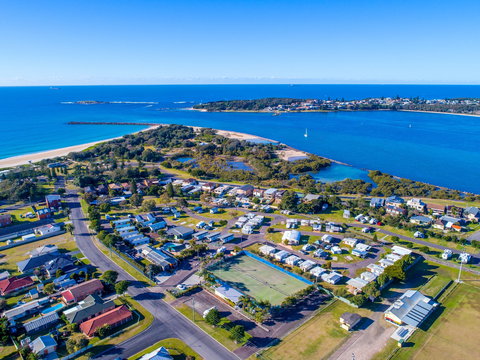 Blacksmiths Beachside Holiday Park - Accommodation QLD 0