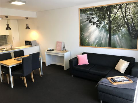Canberra Furnished Accommodation - Accommodation QLD 2
