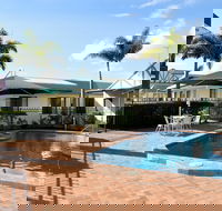 Carriers Arms Hotel Motel - Accommodation QLD