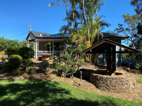 Clouds Mapleton - Accommodation QLD 1