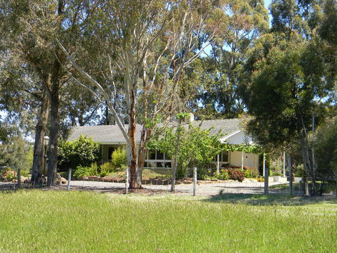 Cygnet Park Country Retreat - Accommodation QLD 1