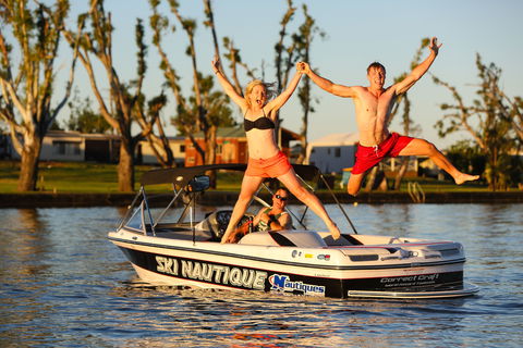 DC On The Lake - Accommodation QLD 2