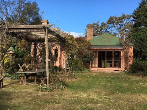 Hawthorne Cottage: Blackheath - Accommodation QLD 1