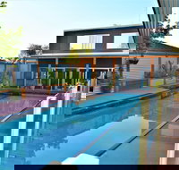 Heathcote Inn - Accommodation QLD