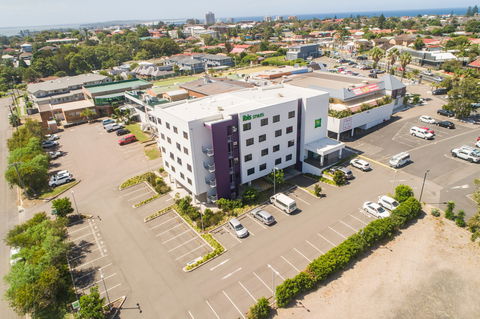 Ibis Styles The Entrance - Accommodation QLD 1