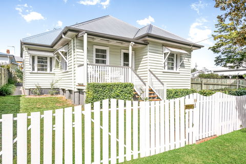 Keeler Cottage - Accommodation QLD 1