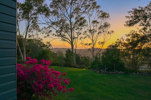 Kiambram Country Cottages - Accommodation QLD 0
