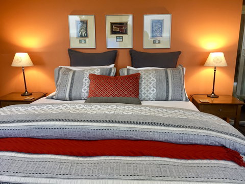 Llarrinda Bed & Breakfast - Accommodation QLD 1