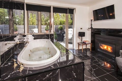 Loft In The Mill Boutique Accommodation - Accommodation QLD 2