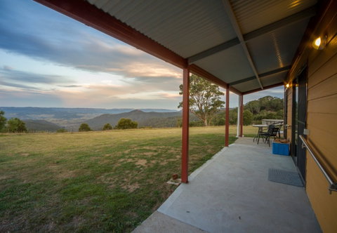 Majestic View Cottages - Accommodation QLD 1